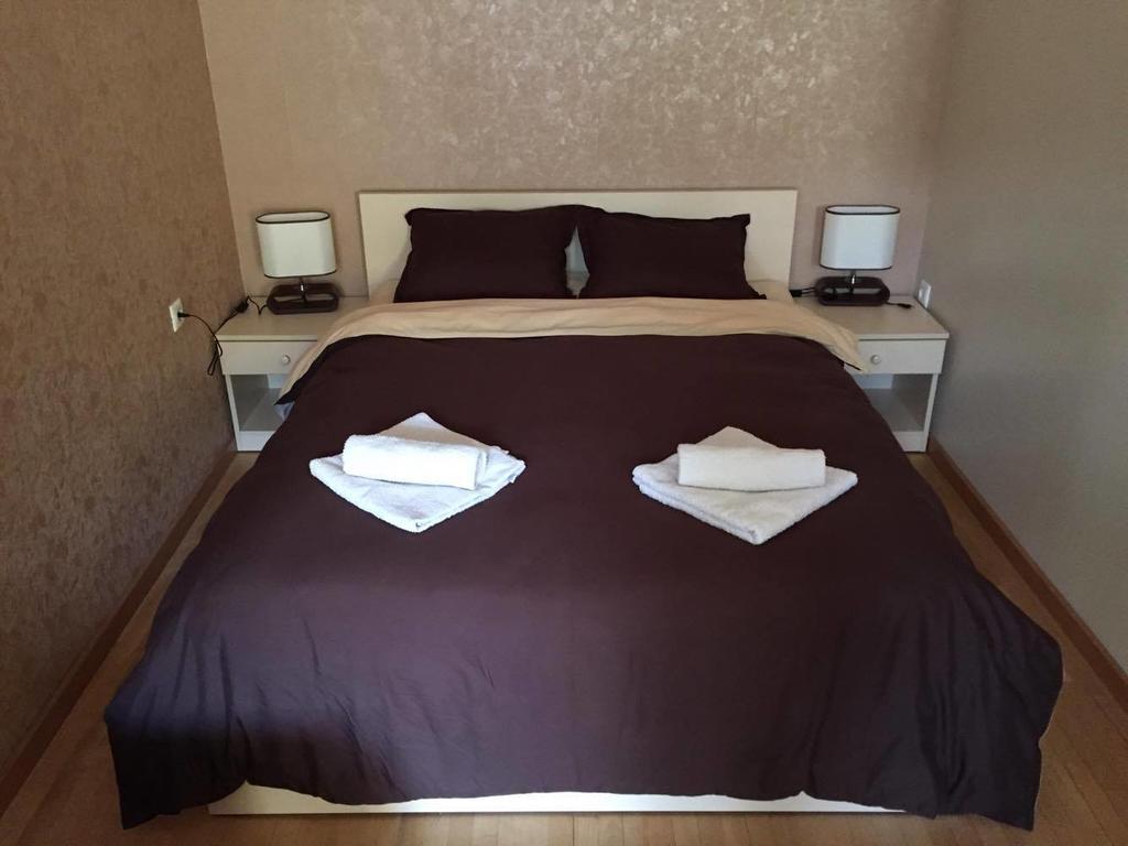 Guest House Rampa Tbilisi Esterno foto